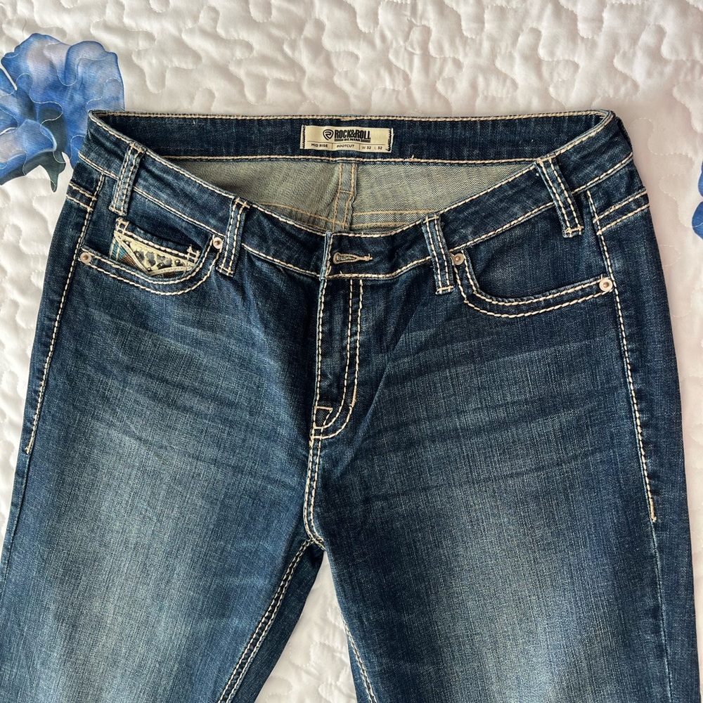 Rock & Roll Denim Boot Cut Jeans, NEW, never worn, Size 32 - Picture 4 of 11